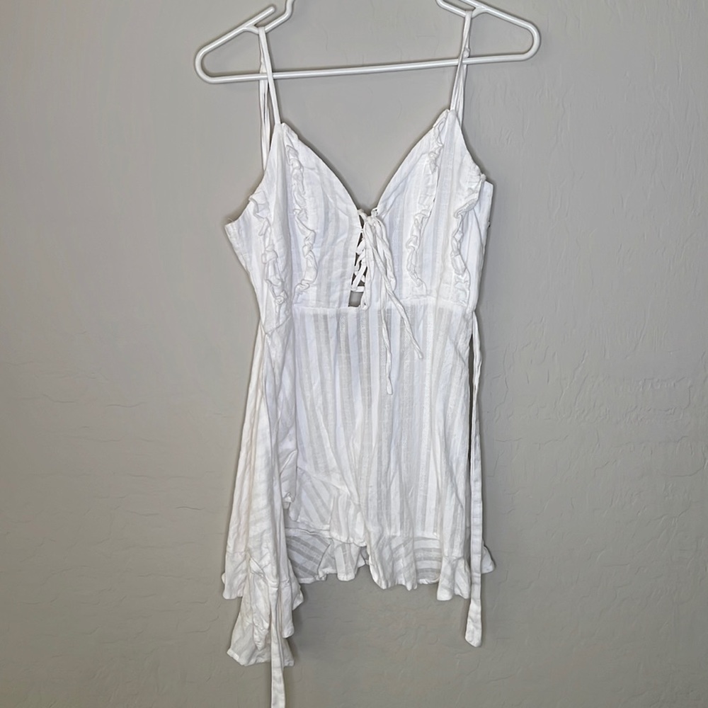 Blue bush dress size small. Lightly worn.